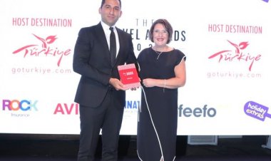 EN İYİ HAVAYOLU ÖDÜLÜNE LAYIK GÖRÜLDÜ