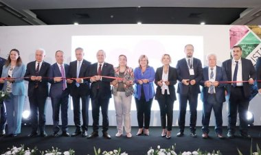 1. İSTANBUL BALKAN TURİZM BORSASI FUARI KAPILARINI AÇTI