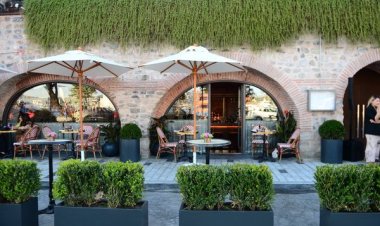 ŞEHİRDE YEPYENİ BİR FRANSIZ RÜZGÂRI