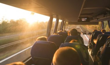 YABANCI TURİSTLER ŞEHİRLER ARASI YOLCULUKLARDA OTOBÜSE YÖNELMEYE BAŞLADI