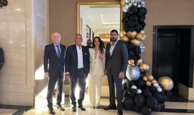 THE RITZ-CARLTON, ISTANBUL, 22..YILINI KUTLUYOR