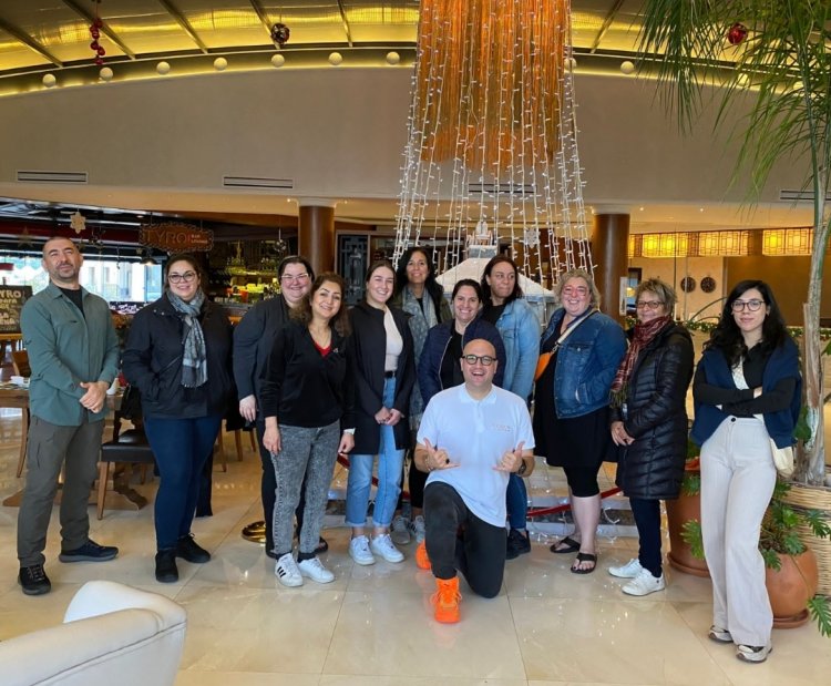 KANADALI ACENTELER BODRUM'DA