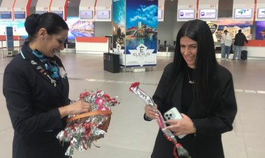 ERCAN HAVALİMANI’NDA DÜNYA KADINLAR GÜNÜ KUTLAMASI