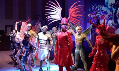 EĞLENCENİN PROFESYONELLERİNİ AĞIRLADI