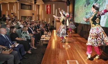 ÖZBEKİSTAN DESTİNASYON TANITIM ETKİNLİĞİ TÜRSAB'DA GERÇEKLEŞTİ