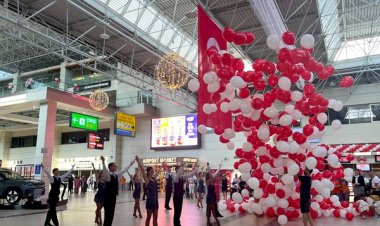 ANTALYA HAVALİMANI’NDA 30 AĞUSTOS ZAFER BAYRAMI KUTLAMALARI