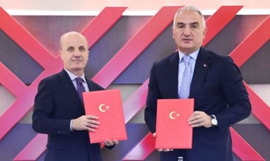 AKDENİZ ÜNİVERSİTESİ  TURİZM FAKÜLTESİ MÜFREDATI GÜNCELLENİYOR