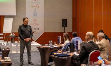ÖZYER GROUP VE İŞTİRAKLERİNDEN 'İNSAN ODAKLI GELECEK ZİRVESİ'
