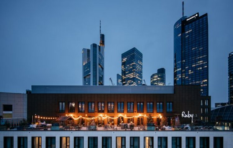 KÜRESEL ALANDA BÜYÜMEYİ HEDEFLİYOR