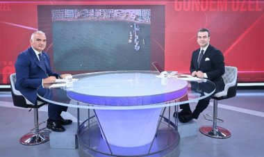 BAKAN 'TARİHİ REKOR' DEDİ, TURİZMCİLER 'ODALAR BOŞ' DEDİ