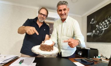 ERDOĞAN TURAN, TURİZMDEKİ 41. YILINI KUTLUYOR