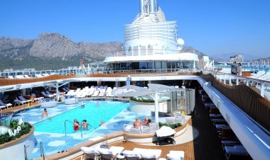 LÜKS KRUVAZİYER GEMİSİ MV ALLURA’YI İLK KEZ AĞIRLADI