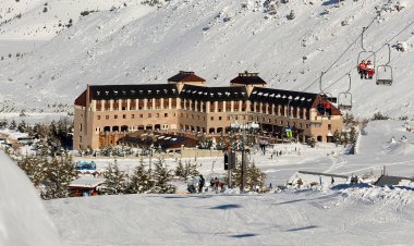 AKKANAT HOLDİNG, SİRENE DAVRAS HOTEL’İN SATIŞ VE DEVİR SÜRECİNİ TAMAMLADI