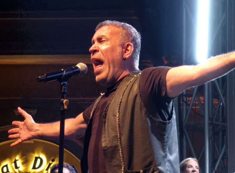 HALUK LEVENT’TEN KREMLİN PALACE’TA UNUTULMAZ GECE