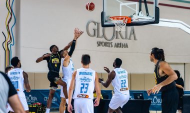 GLORİA'DA ŞAMPİYON BAHÇEŞEHİR KOLEJİ OLDU