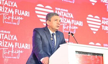 ANTALYA VALİSİ HULUSİ ŞAHİN: 'SÜRDÜRÜLEBİLİR TURİZM BİZİM İÇİN EN KRİTİK KONU'