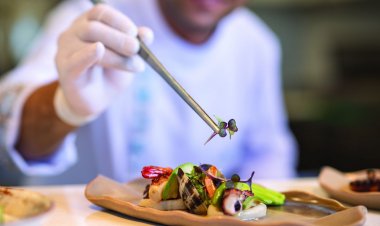 LİBERTY SİGNA MUTFAĞININ ARKASINDAKİ İMZA: ŞEF ÖMER CANBAY