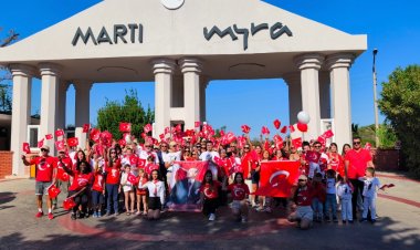 MARTI MYRA’DA CUMHURİYET COŞKUSU