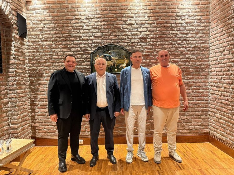 TÜRSAB AKDENİZ TEK YÜREK!