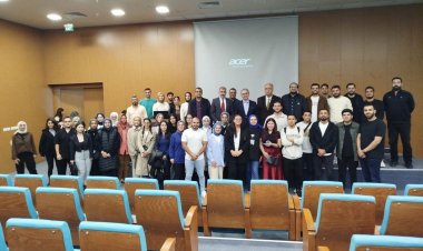 POYD’DAN DEPREM BÖLGESİNDEKİ TURİZM OKULLARINA DESTEK ZİYARETLERİ