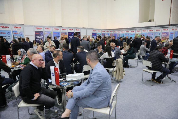 TÜRSAB, İZMİR’DE SEKTÖR PROFESYONELLERİNİ BULUŞTURDU