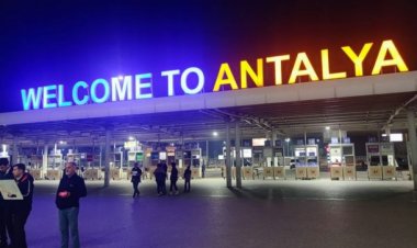 ANTALYA HAVALİMANI 2025 YILINI REKORLA KAPATTI: 39 MİLYON YOLCU SINIRI AŞILDI