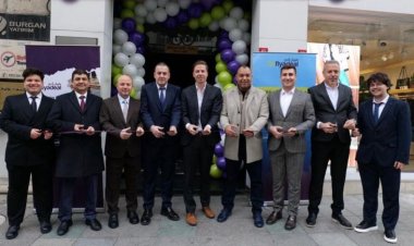 GÖKYÜZÜNDE YENİ KÖPRÜ: SUUDİ DEVİ 'FLYADEAL' TÜRKİYE OFİSİNİ AÇTI