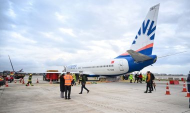 VALİ HULUSİ ŞAHİN'DEN HAVALİMANINDAKİ TEKNİK ARIZA SONRASI İNCELEME VE AÇIKLAMA