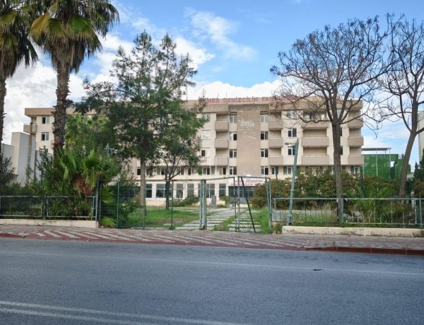 KEMER’E AKADEMİK DOKUNUŞ: ESKİ DENİZCİLİK FAKÜLTESİ UYGULAMA OTELİ OLUYOR!