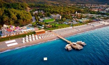 TMSF İKİ LÜKS OTELİ SATIŞA ÇIKARDI