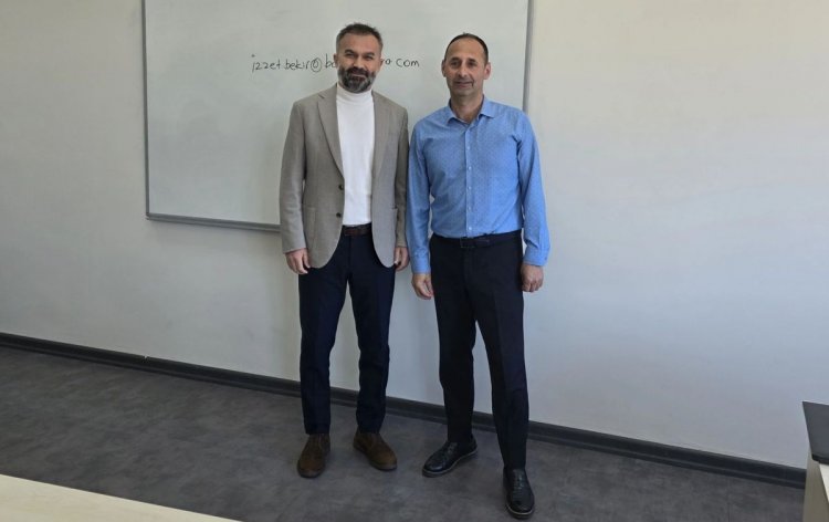 GELECEĞİN TURİZMCİLERİNE SEKTÖREL VİZYON: İZZET BEKİR DENEYİMLERİNİ PAYLAŞTI