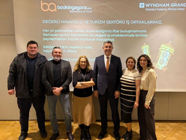 BOOKİNGAGORA İFTAR DAVETİNDE HAVA YOLU MARKA TEMSİLCİLERİYLE BİR ARAYA GELDİ