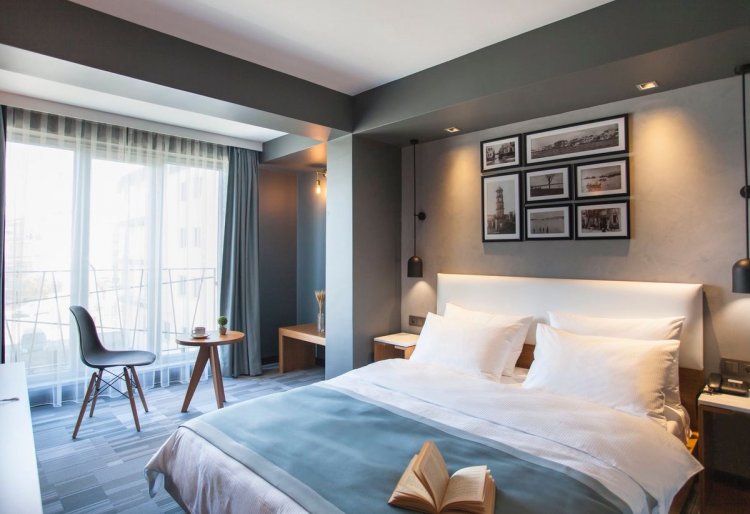 ÇANAKKALE’NİN TARİHİ RUHU CURA HOTEL’DE YAŞIYOR