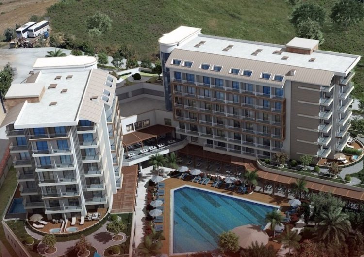 CENGER HOTELS'DEN DEV YATIRIM: CENGER BLUE COLLECTION KAPILARINI AÇIYOR