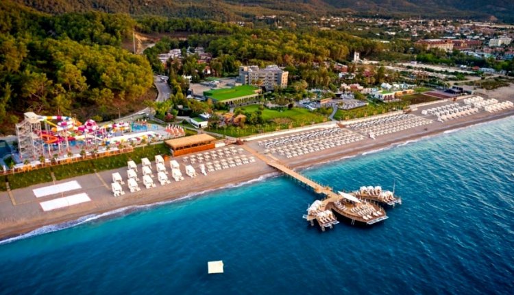 TMSF İKİ LÜKS OTELİ SATIŞA ÇIKARDI