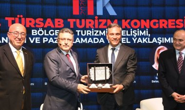 BAŞKAN GENÇ: TRABZON, EVRENSEL ÇEKİCİLİĞE SAHİP BİR DÜNYA ŞEHRİDİR!