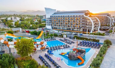 SENZA HOTELS 2026 YAZ SEZONUNA MERHABA DEDİ