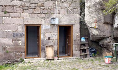 UNESCO LİSTESİNDEKİ ASSOS’TA TUVALET AYIBI!