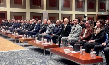 ÇANAKKALE TURİZMİNİN YOL HARİTASI ÇİZİLİYOR: ÇARO MASTER PLAN ÇALIŞTAYI’NDA YERİNİ ALDI!