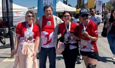 ÇANAKKALE’DE 27 ÜLKEDEN 4 BİNİ AŞKIN SPORCU 'EFSANELERİN İZİNDE' KOŞTU!