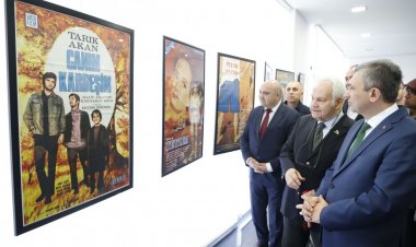 ANTALYA SİNEMA DERNEĞİ’NDEN YEŞİLÇAM AFİŞ SERGİSİ