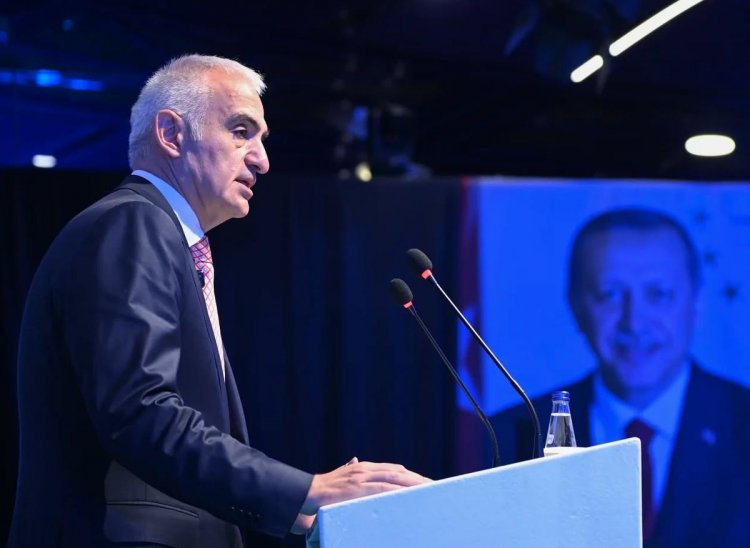BAKAN ERSOY: 'TURİZM GELİRLERİNDE YÜZDE 109 ARTIŞ SAĞLADIK'