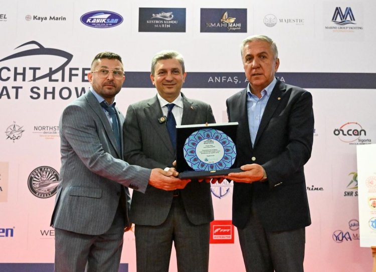 BAŞKAN AHMET ÇETİN: 'DENİZCİLİKTE ANTALYA MARKASINI GÜÇLENDİRİYORUZ'