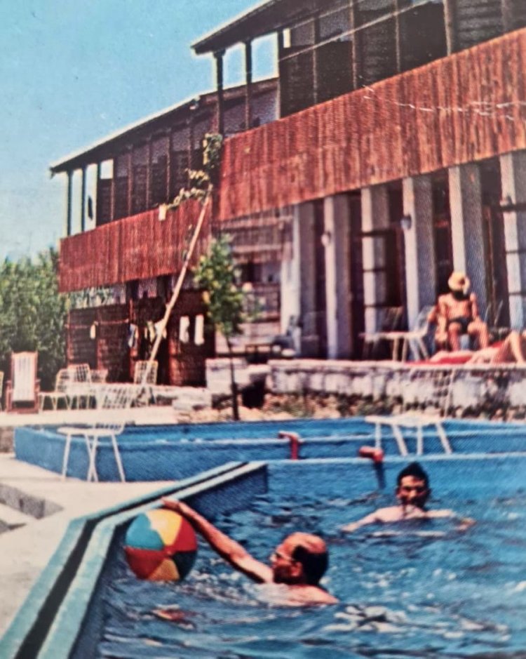 Motel Antalya / 1974