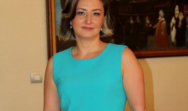 HANDE TİBUK: ‘KIBRIS, GÜVENLİ BİR DESTİNASYON’