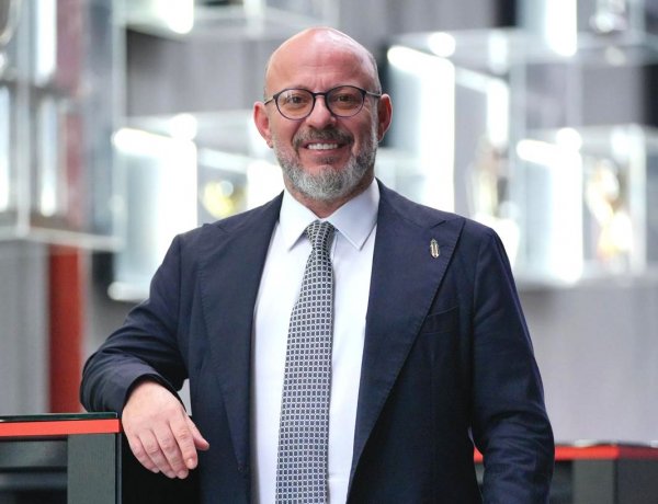 METE VARDAR: 'TÜRKİYE ULUSLARARASI TURİZMDEKİ GÜÇLÜ KONUMUNU KORUYOR'