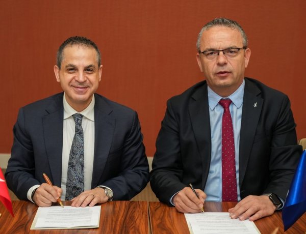 TÜROFED VE İŞ BANKASI’NDAN KONAKLAMA SEKTÖRÜNE BÜYÜK FİNANSMAN DESTEĞİ!