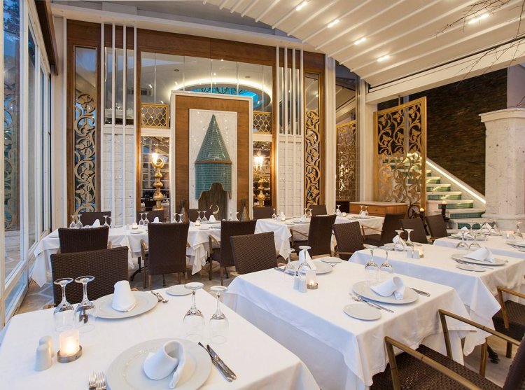 ASIRLIK TARİFLERLE TÜRK MUTFAĞI MATBAH RESTAURANT’TA YAŞATILIYOR