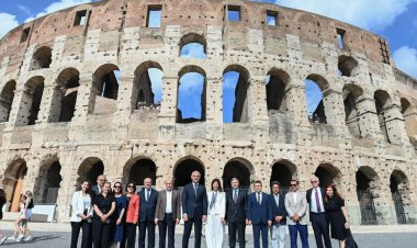 ROMA’NIN KALBİ KOLEZYUM’DA TARİHİ TANITIM: ÇANAKKALE VE TROYA İÇİN YENİ BİR DÖNEM BAŞLIYOR