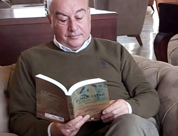 MEHMET ÖNGEN’İN 'BÜYÜK ÇETMİ' ROMANI SİNEMAYA UYARLANIYOR